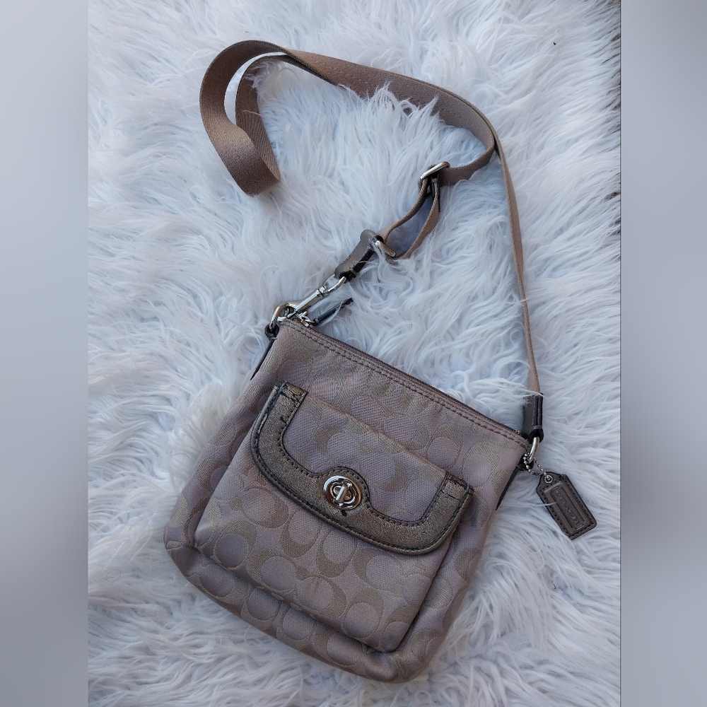 Auth. Coach Crossbody